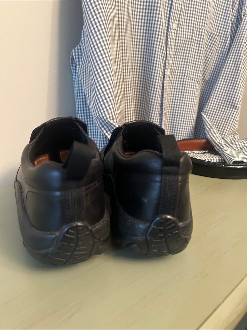 Merrell Black Slip-On Leather Casual Loafers - Picture 3 of 7